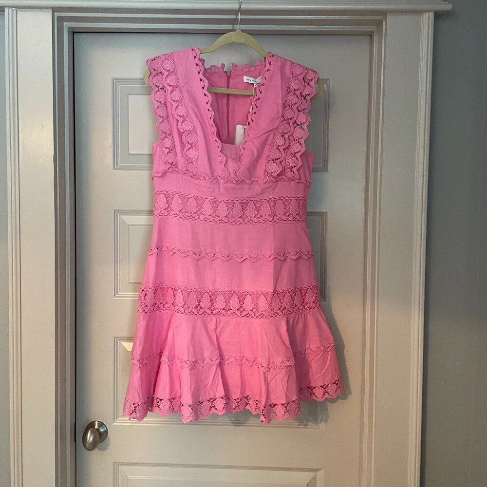 pink dress
